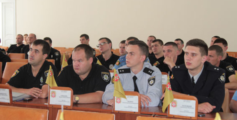 Реформа продовжується: в Острозі представили нове керівництво поліції